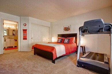 2nd Master Suite (7)