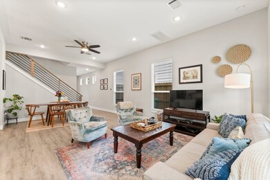 5706 Balbo St unit J, Houston, TX 77091 - photo 7