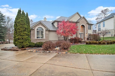 1882 Bay Mt Ln, Commerce Township, MI 48382 - photo 3