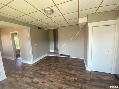 1921 Iowa St, Davenport, IA 52803 - photo 7