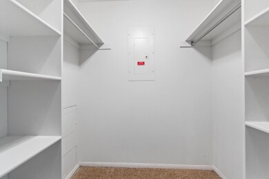 Walk In Closet