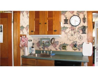 217 Gamage Ave, Auburn, ME 04210 - photo 5