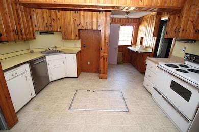 70 Sullivan St, Berwick, ME 03901 - photo 7