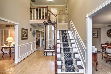 34 Crest Dr, Englishtown, NJ 07726 - photo 4