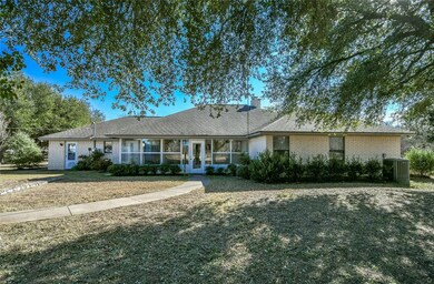 116 Chaparral Dr, Granbury, TX 76049 - photo 3