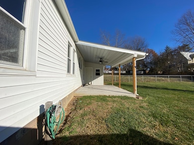 262 Clay St, Alderson, WV 24910 - photo 5