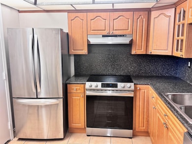 Polynesian Gardens Condominiums unit 301, Plantation, FL 33317 - photo 3