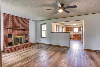 305 N Ellen St, Nixa, MO 65714 - photo 7