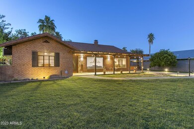 Gorgeous front curb appeal