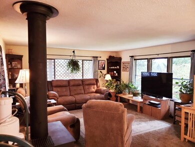 Tangent living room
