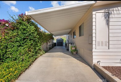 31208 Heavenly Way, Castaic, CA 91384 - photo 4