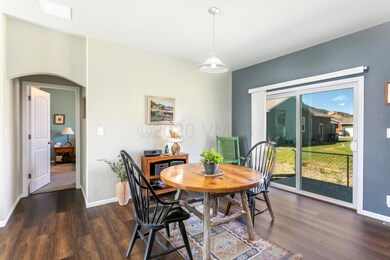 41 Salmon Loop-004
