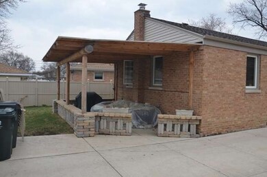 4540 Hirschberg Ave, Schiller Park, IL 60176 - photo 2