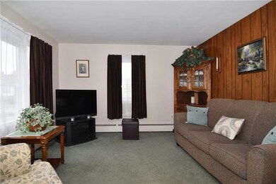 1 Sweetbriar Ave, Riverside, RI 02915 - photo 4