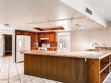 19219 N 34th Ave Phoenix AZ-MLS_Size-007