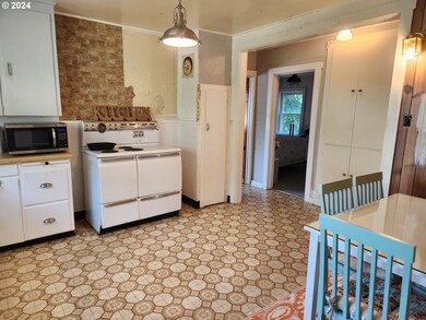 94277 Wedderburn Loop, Gold Beach, OR 97444 - photo 7