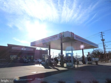 5410 Walker Mill Rd, Capitol Heights, MD 20743 - photo 4