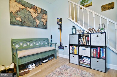 9040 Bonham Cir, Manassas, VA 20110 - photo 2