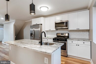 3926 Glenhunt Rd, Baltimore, MD 21229 - photo 3