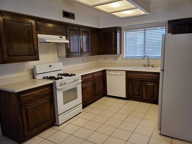 unlisted-address, Albuquerque, NM 87111 - photo 6