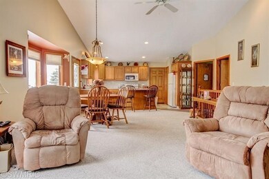 2165 Creekside Dr SW unit 42, Byron Center, MI 49315 - photo 2