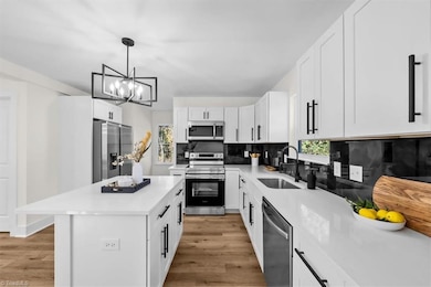 114 Eccles Place, High Point, NC 27260 - photo 5