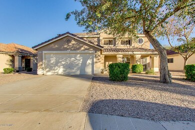 8226 E Posada Ave