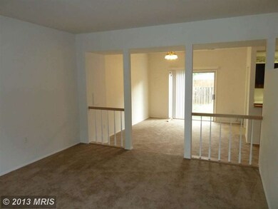 9033 Bonham Cir, Manassas, VA 20110 - photo 4