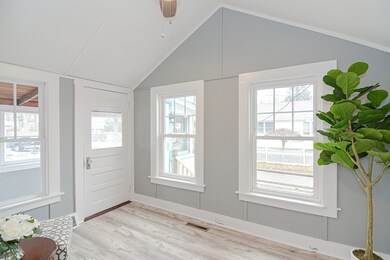 10 Sherman St, Wareham, MA 02571 - photo 6
