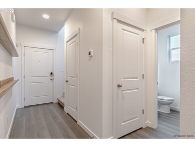 3027 S Quartz Dr unit LT702, Cornelius, OR 97113 - photo 6