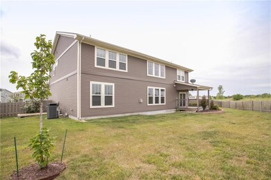 1512 SW Fairfax Rd, Raymore, MO 64083 - photo 5