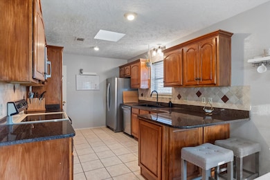 421 Saint Andrews St, Meadowlakes, TX 78654 - photo 7