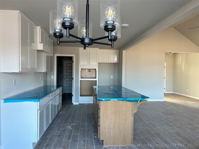 3508 N 33rd St, Broken Arrow, OK 74055 - photo 5