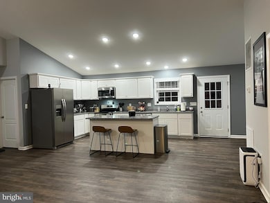 38 Old Oak Ln, Front Royal, VA 22630 - photo 5