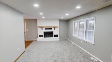 201 W Hospital Rd, El Dorado Springs, MO 64744 - photo 4