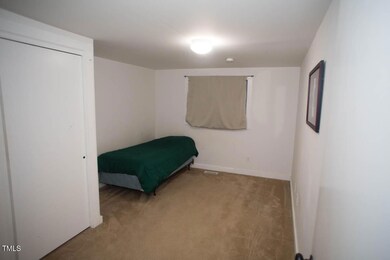 East.jpg bedroom 1