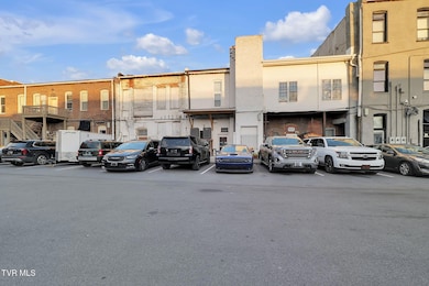43-web-or-mls-24-6th-st