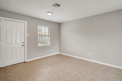 2614 Ellington St, Houston, TX 77088 - photo 5