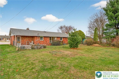 960 E Fairview St, Allentown, PA 18109 - photo 6