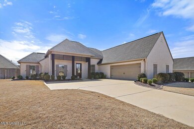 02-103 Murrell Dr