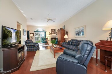 03-Living_Room