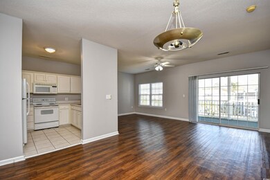 2478 Coastline Ct unit 302, Murrells Inlet, SC 29576 - photo 6