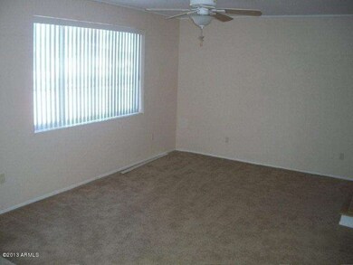 frontroom2
