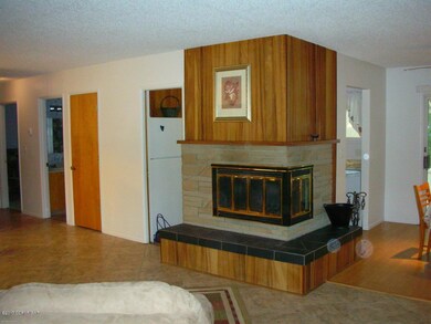 20060801000421813823000000-o