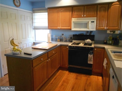 750 Pennsylvania Ave, Wallingford, PA 19086 - photo 5