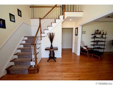 Foyer.
