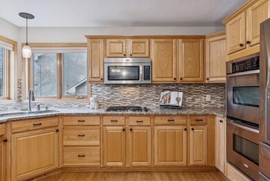 10612 Alison Way, Inver Grove Heights, MN 55077 - photo 6