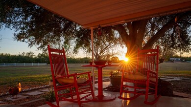 380 Clinton Rd, Cuero, TX 77954 - photo 5