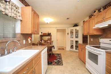 14203 Buckingham Ln, Tomball, TX 77375 - photo 7