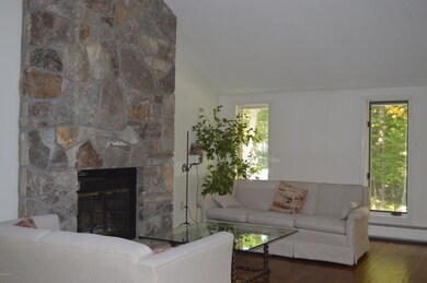 29 Wexford Ct unit 5-5, Lenox, MA 01240 - photo 2